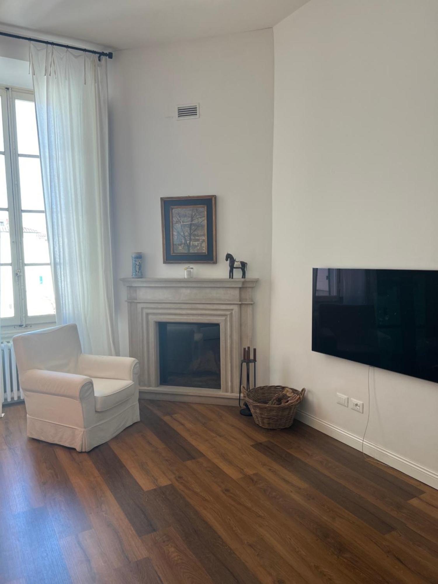 Santa Rosa 3 Bedrooms - Private Parking Florenz