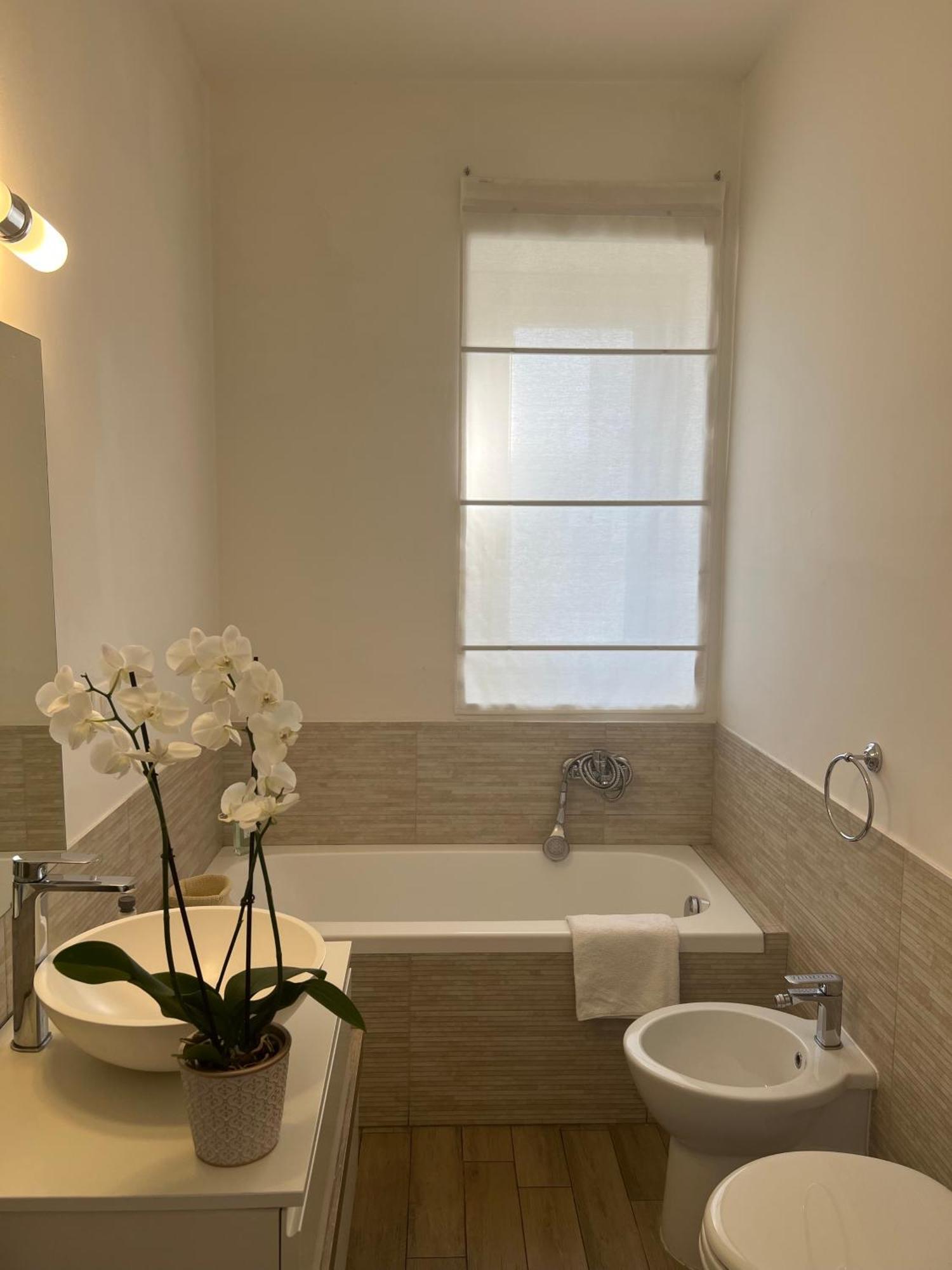 Apartment Santa Rosa 3 Bedrooms - Private Parking *