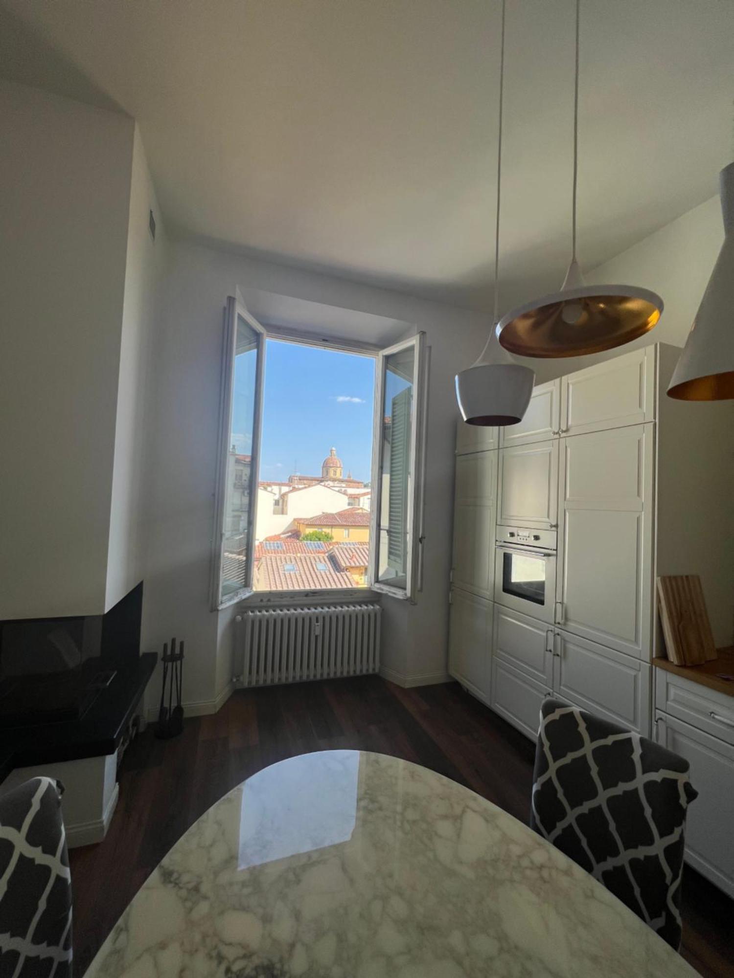 Santa Rosa 3 Bedrooms - Private Parking Apartment