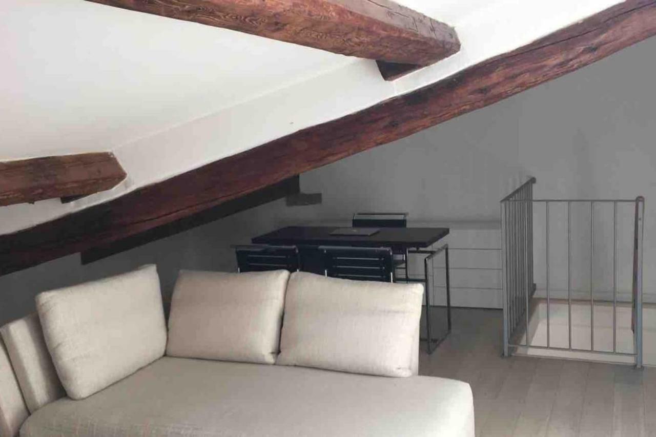 Santa Rosa 3 Bedrooms - Private Parking Apartment *